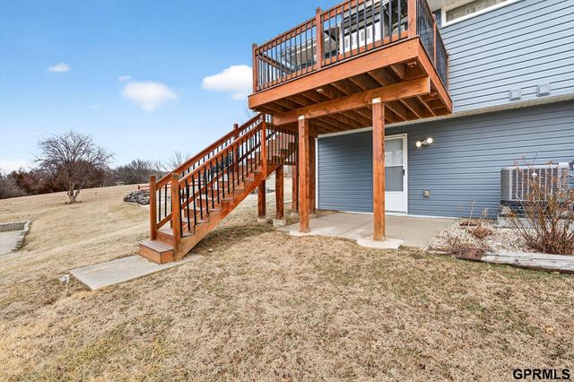13614 Wallace Drive, Plattsmouth, NE 68048