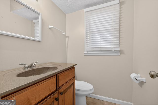 2538 Forestdale Drive, Dacula, GA 30019