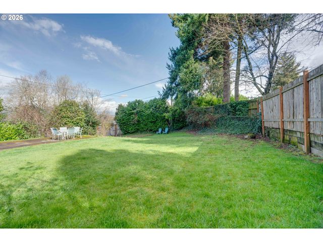 3556 Ne 112TH Ave, Portland, OR 97220