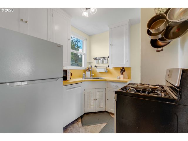 3556 Ne 112TH Ave, Portland, OR 97220