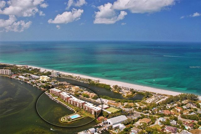 8911 MIDNIGHT PASS ROAD 514, Sarasota, FL 34242