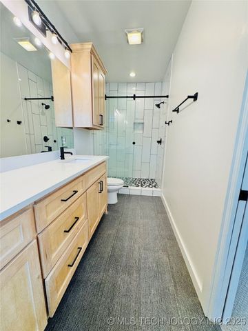 913 E 37th Street S, Tulsa, OK 74105