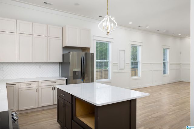 808 49TH STREET N, Birmingham, AL 35212