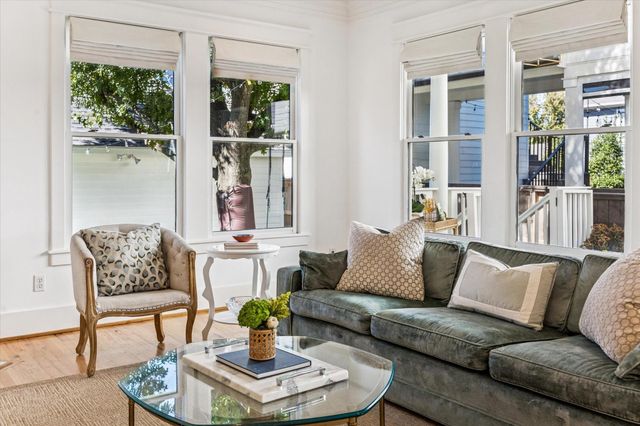 919 Ashland Street B, Houston, TX 77008