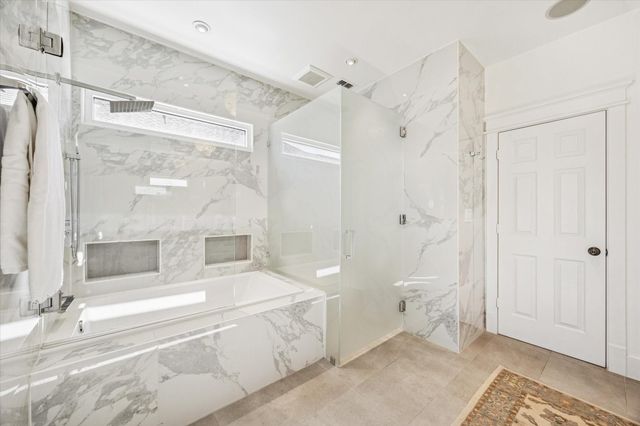 919 Ashland Street B, Houston, TX 77008