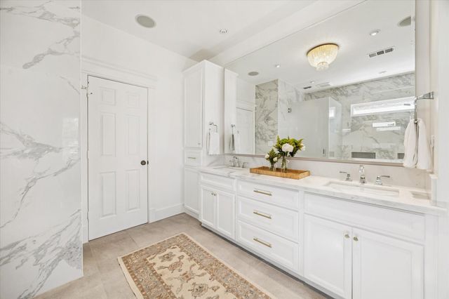 919 Ashland Street B, Houston, TX 77008