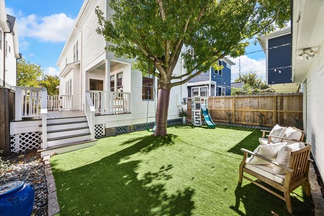 919 Ashland Street B, Houston, TX 77008