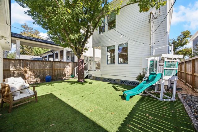 919 Ashland Street B, Houston, TX 77008