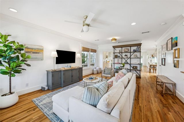 919 Ashland Street B, Houston, TX 77008