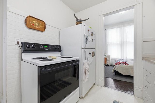 219 9th STREET S, La Crosse, WI 54601