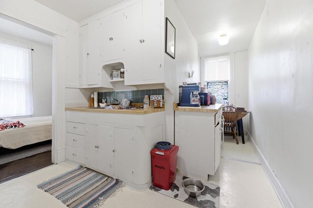 219 9th STREET S, La Crosse, WI 54601