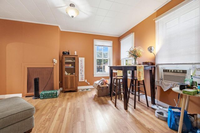219 9th STREET S, La Crosse, WI 54601