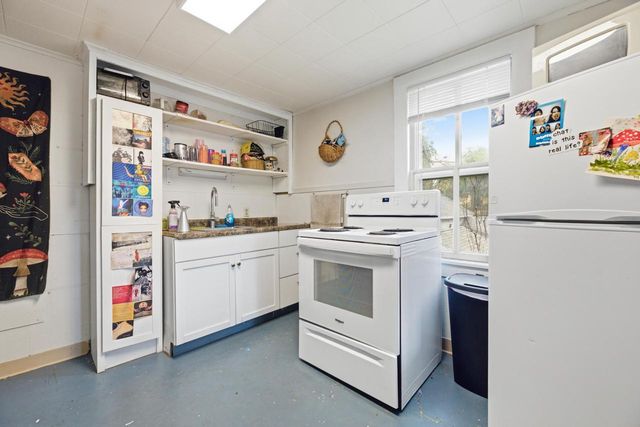 219 9th STREET S, La Crosse, WI 54601