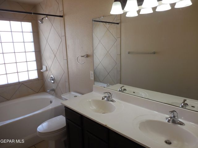 14301 Desert Orchid Drive, Horizon City, TX 79928