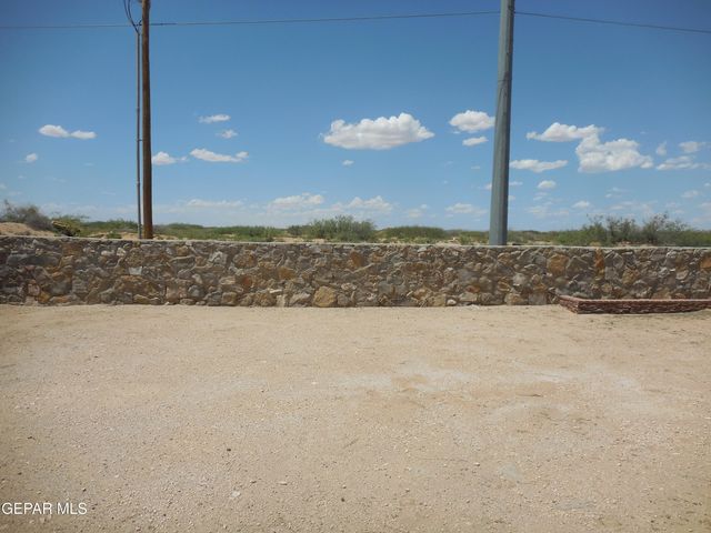 14301 Desert Orchid Drive, Horizon City, TX 79928