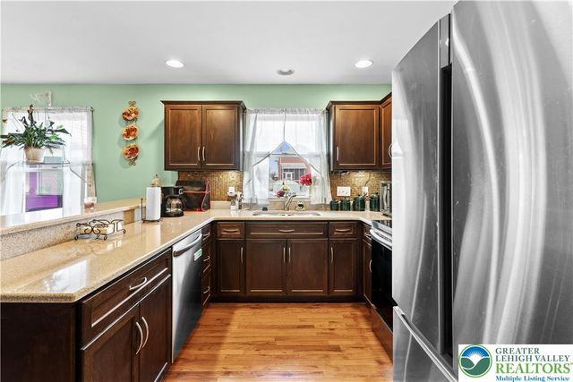 123 New, Walnutport Boro, PA 18088