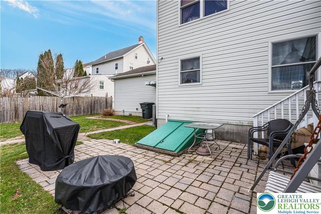 123 New, Walnutport Boro, PA 18088