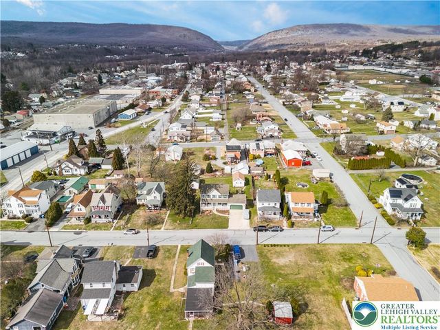 123 New, Walnutport Boro, PA 18088