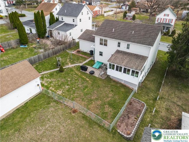 123 New, Walnutport Boro, PA 18088