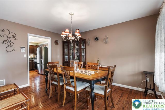 123 New, Walnutport Boro, PA 18088