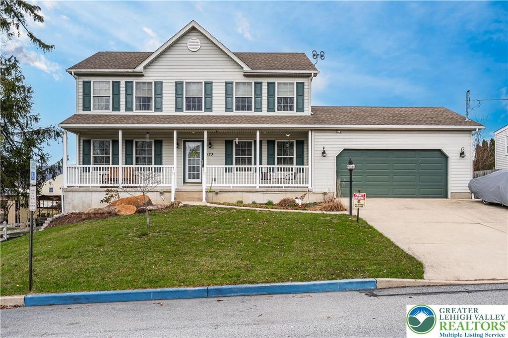 123 New, Walnutport Boro, PA 18088