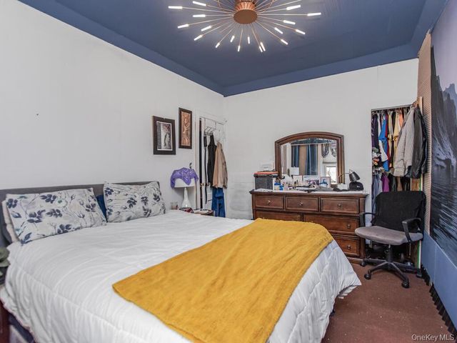 3720 Dyre Avenue, Bronx, NY 10466