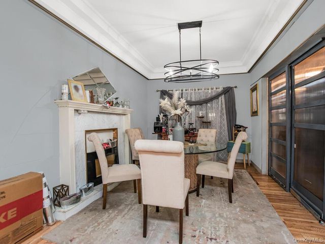 3720 Dyre Avenue, Bronx, NY 10466