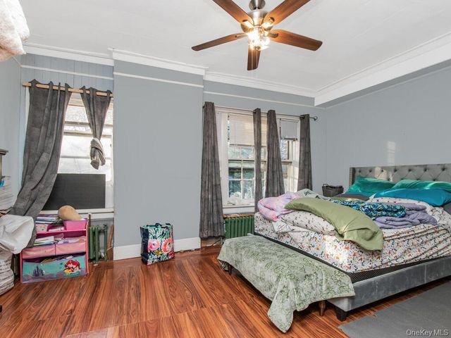 3720 Dyre Avenue, Bronx, NY 10466