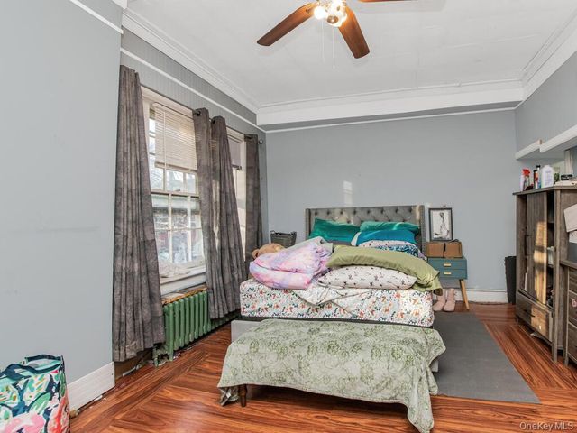 3720 Dyre Avenue, Bronx, NY 10466