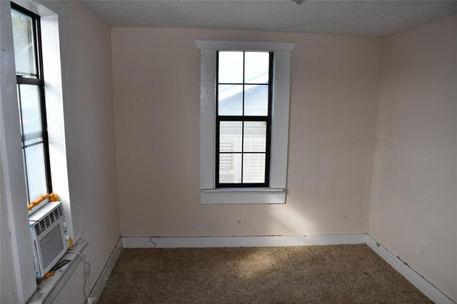 5415 Avenue M, Galveston, TX 77551