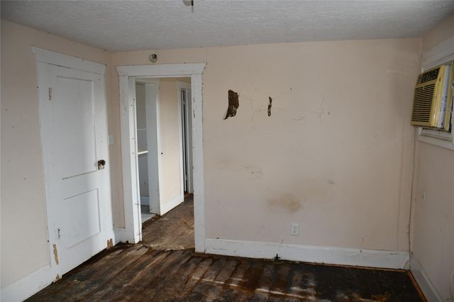 5415 Avenue M, Galveston, TX 77551