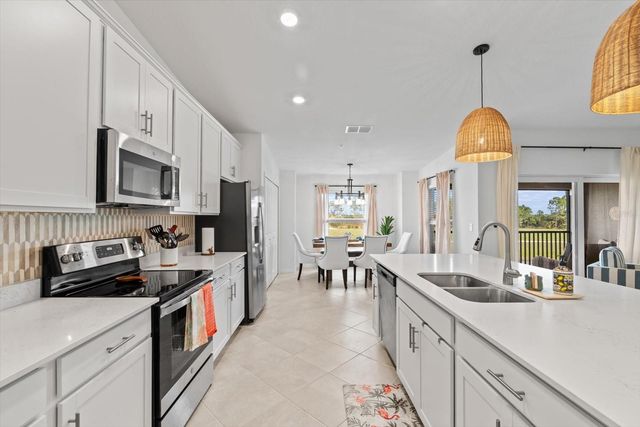 12440 WELLEN GOLF STREET 204, Venice, FL 34293