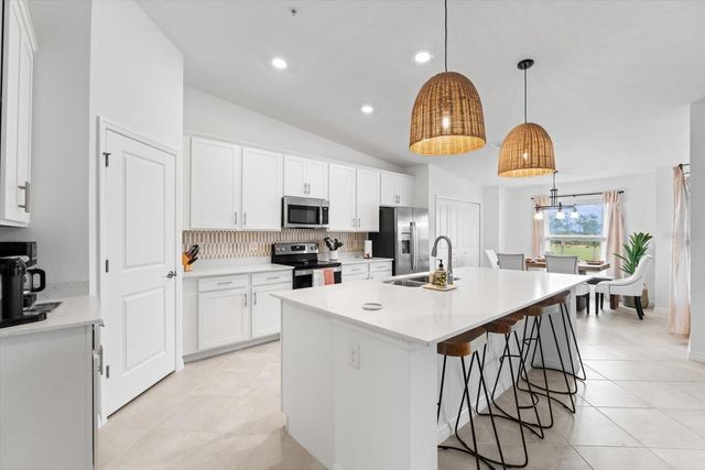 12440 WELLEN GOLF STREET 204, Venice, FL 34293