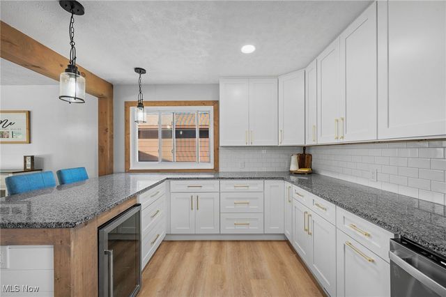 16310 Richard Drive, Brook Park, OH 44142