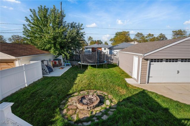 16310 Richard Drive, Brook Park, OH 44142