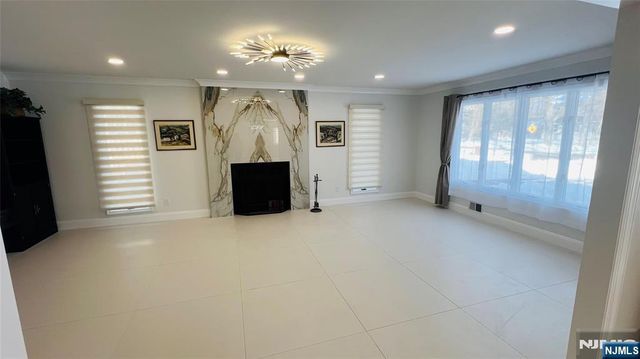 815 Highland Avenue, Paramus, NJ 07652