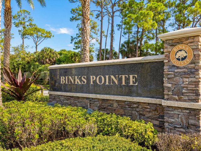 15826 Binks Pointe Terrace, Wellington, FL 33414