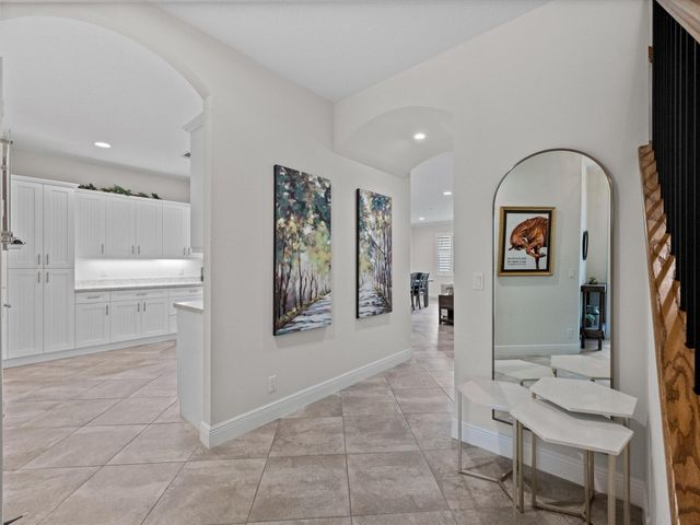 15826 Binks Pointe Terrace, Wellington, FL 33414