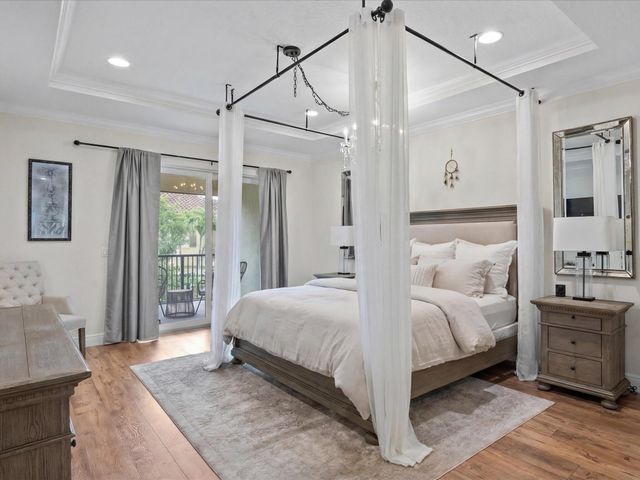 15826 Binks Pointe Terrace, Wellington, FL 33414