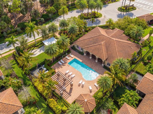 15826 Binks Pointe Terrace, Wellington, FL 33414