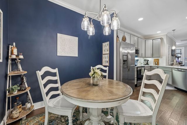 1607 Drakes Creek Rd, Hendersonville, TN 37075