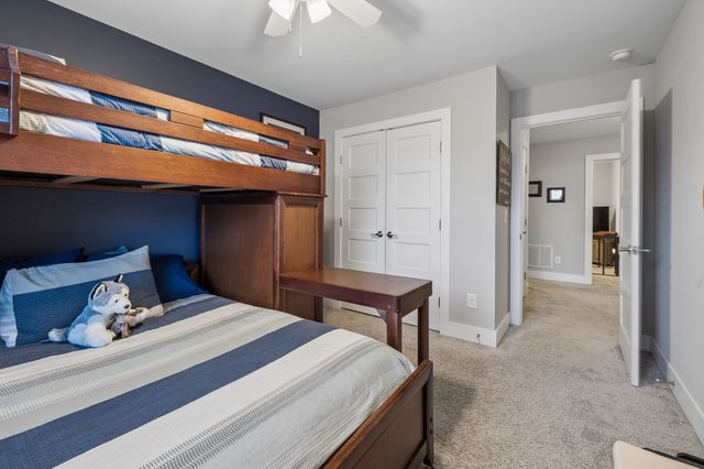 1607 Drakes Creek Rd, Hendersonville, TN 37075