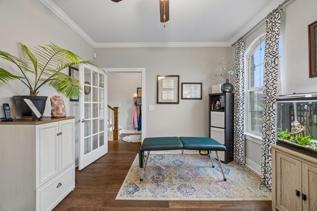 1607 Drakes Creek Rd, Hendersonville, TN 37075