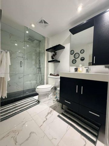 111 E Flagler Street 806, Miami, FL 33131
