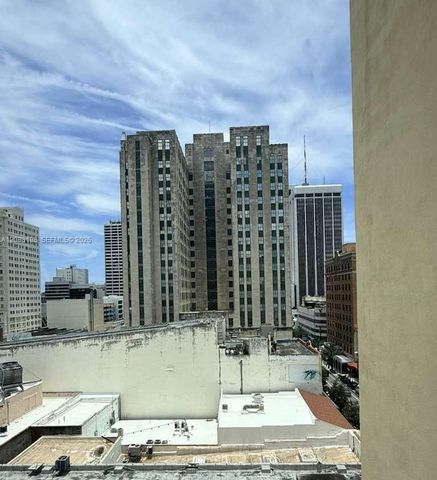 111 E Flagler Street 806, Miami, FL 33131
