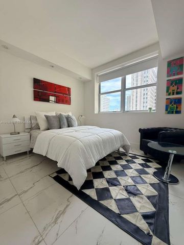 111 E Flagler Street 806, Miami, FL 33131