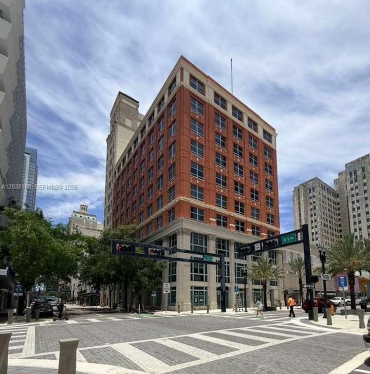 111 E Flagler Street 806, Miami, FL 33131