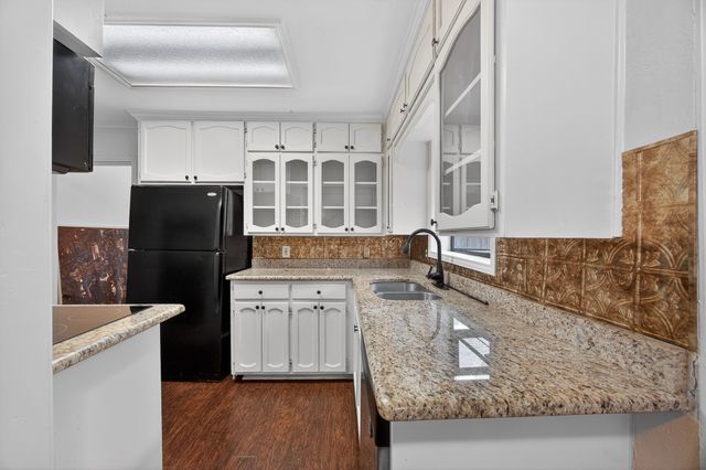 3226 Merida Avenue, Fort Worth, TX 76109