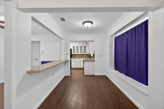 3226 Merida Avenue, Fort Worth, TX 76109