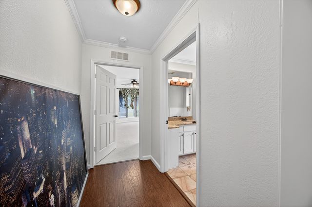 3226 Merida Avenue, Fort Worth, TX 76109